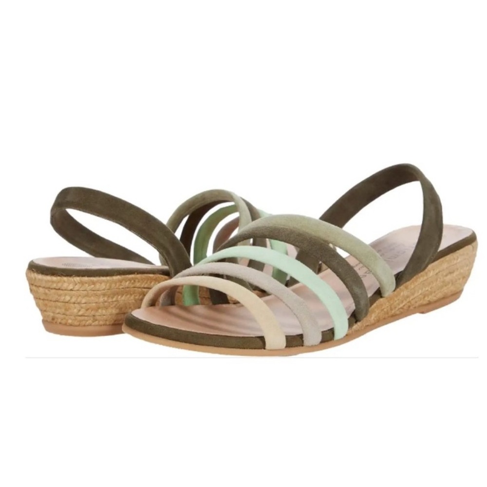 Eric Michael Sandals